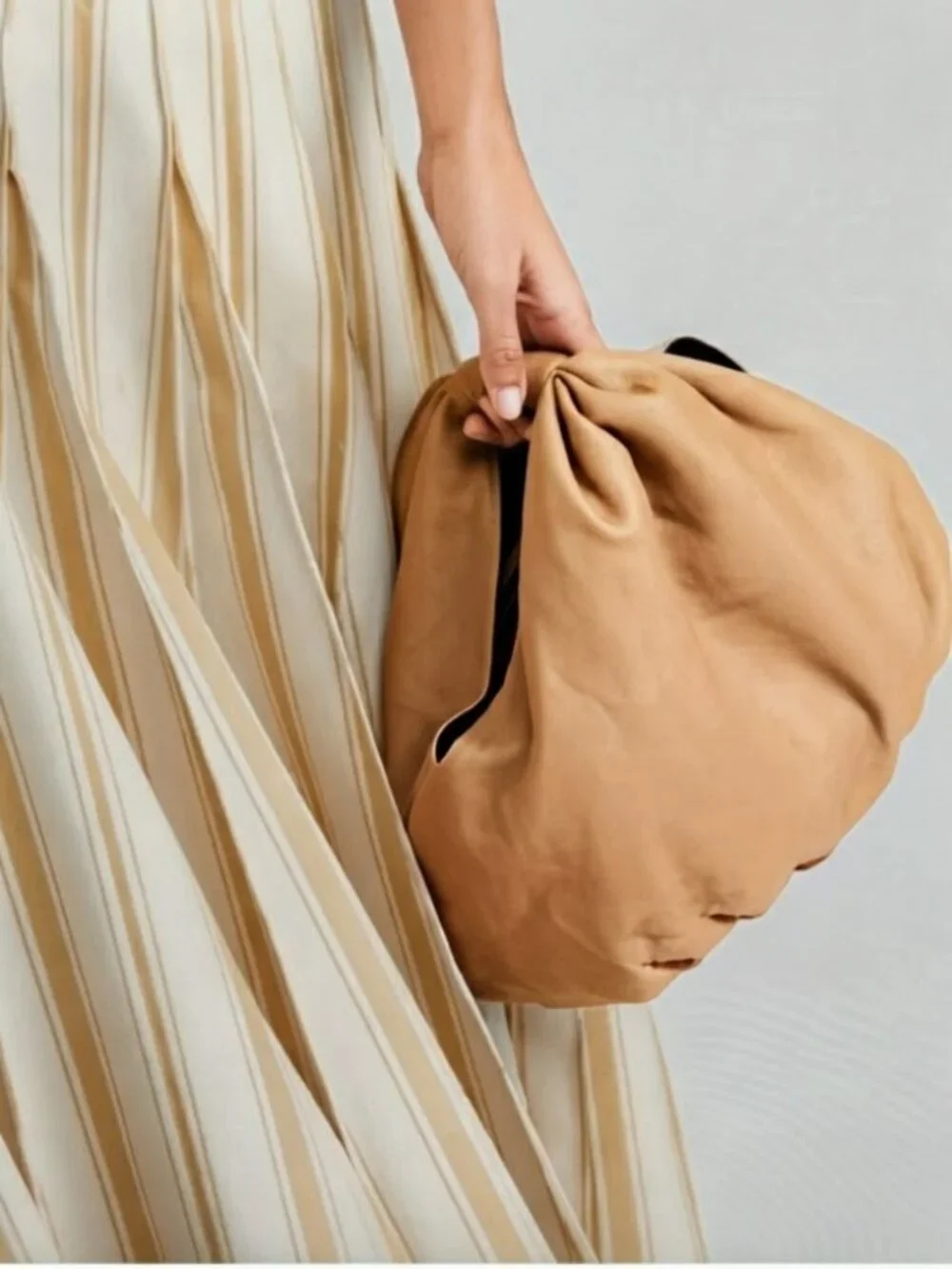 Cleobella nia tan